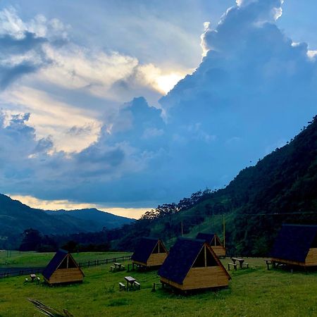 Refugio Nidos Del Condor Cocora 萨兰托 外观 照片