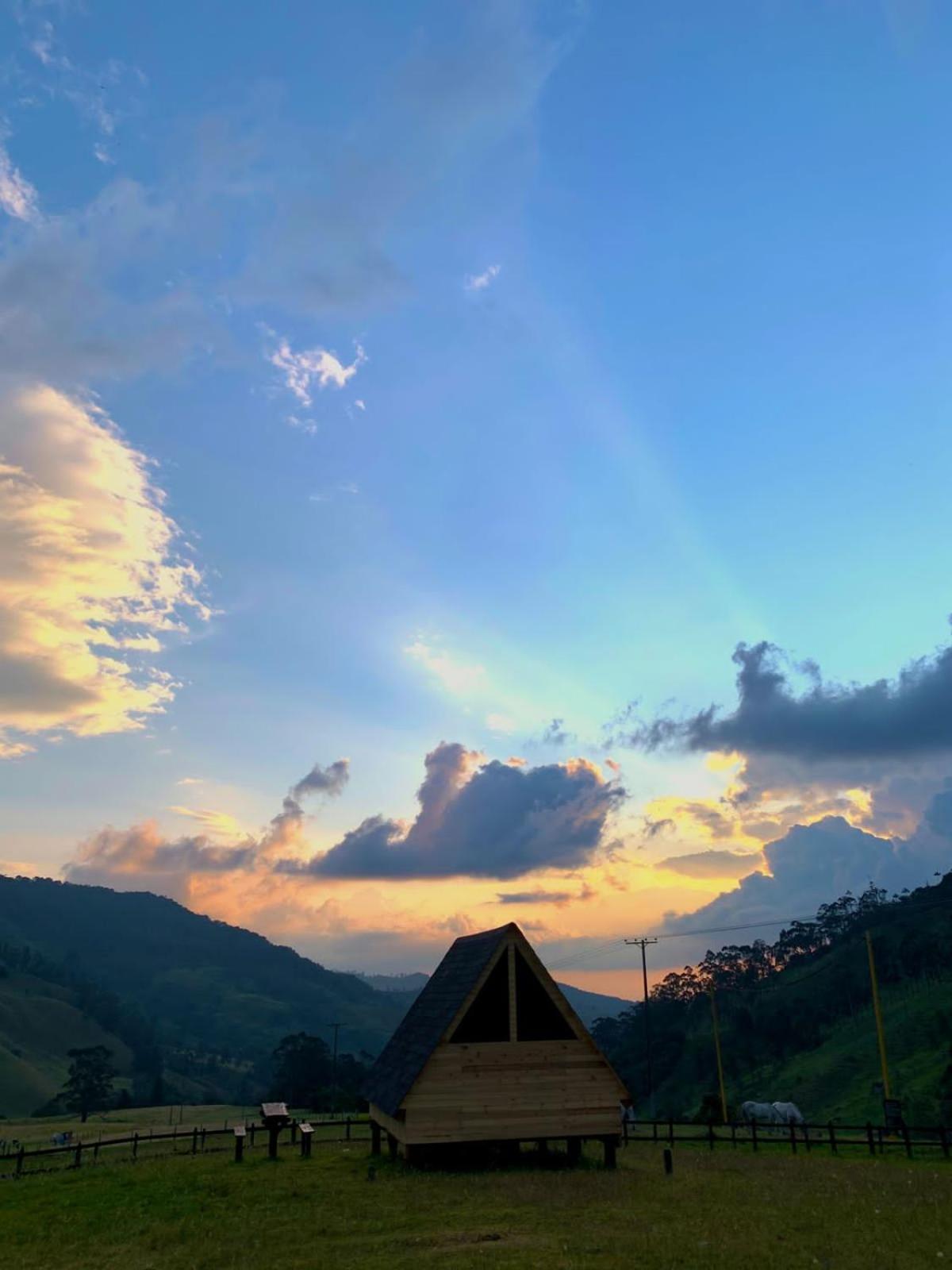 Refugio Nidos Del Condor Cocora 萨兰托 外观 照片